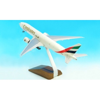 uae20b772f01-04