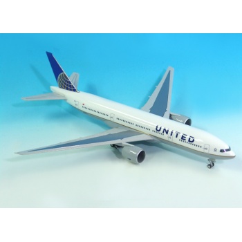 ual20b772p03-03